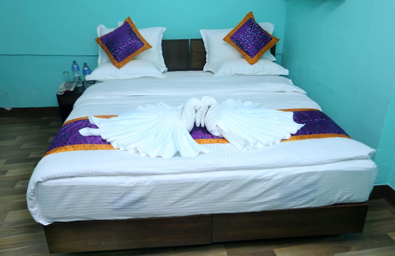 Hotel Rising Home Катманду Екстериор снимка