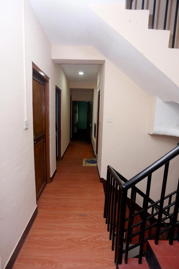Hotel Rising Home Катманду Екстериор снимка